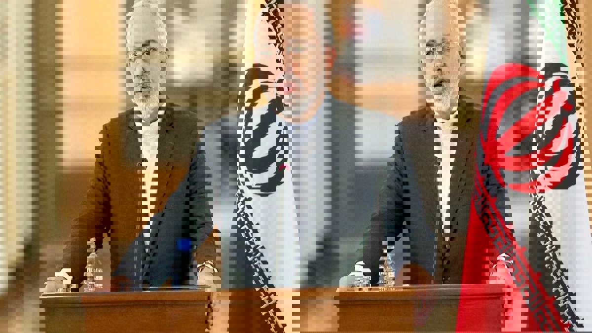 ظريف يحمّل الأوربيين مسؤولية ما وصل إليه الاتفاق النووي