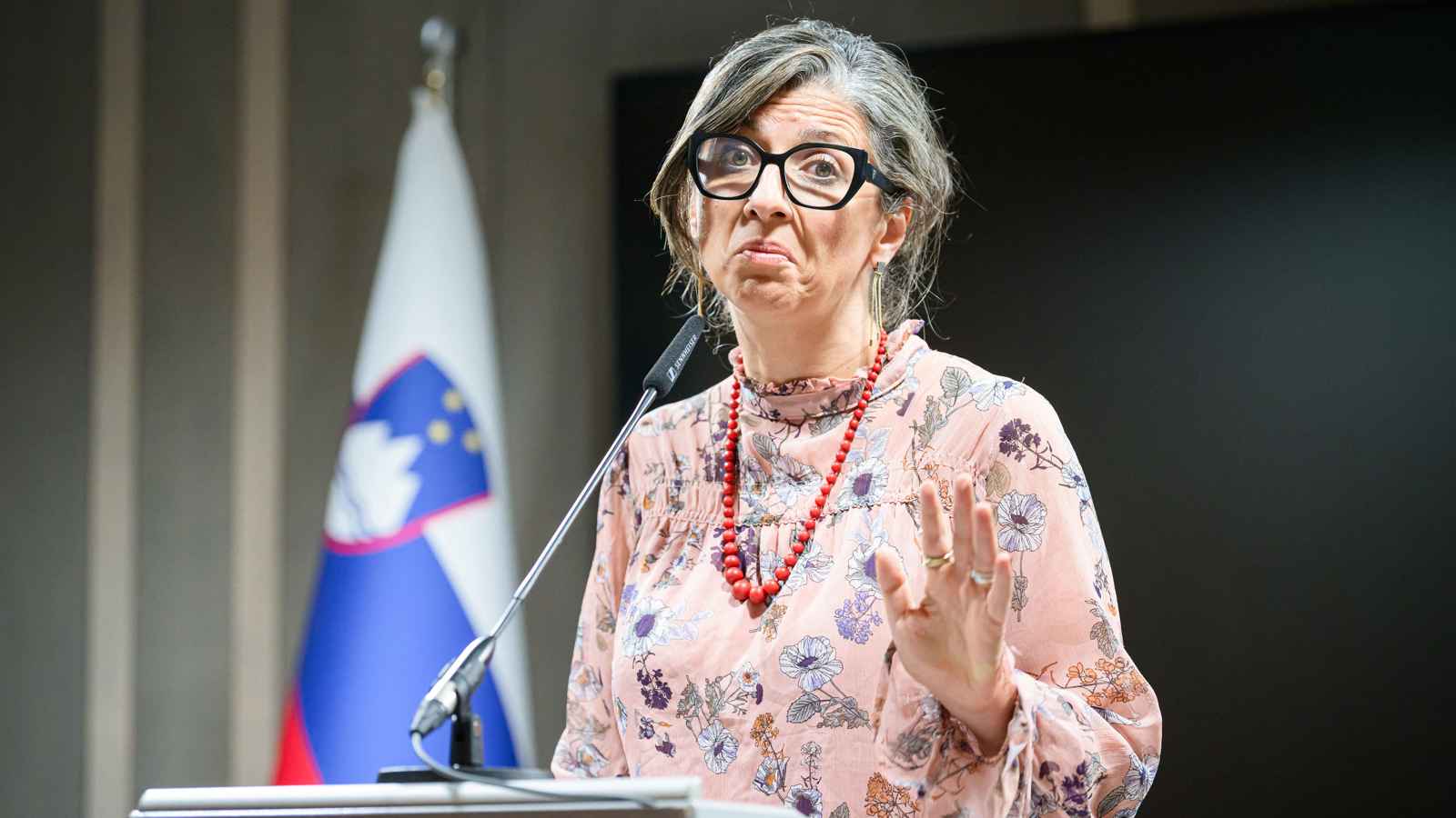 أول تعليق من المقررة الأممية فرانشيسكا على العقوبات الأمريكية