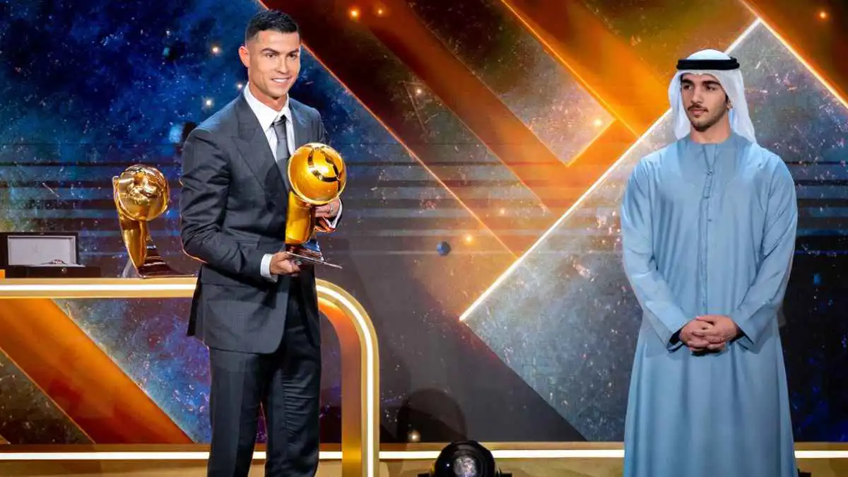 ماذا قالت الصحف العالمية عن تتويج كريستيانو رونالدو بجائزة "غلوب سوكر"؟