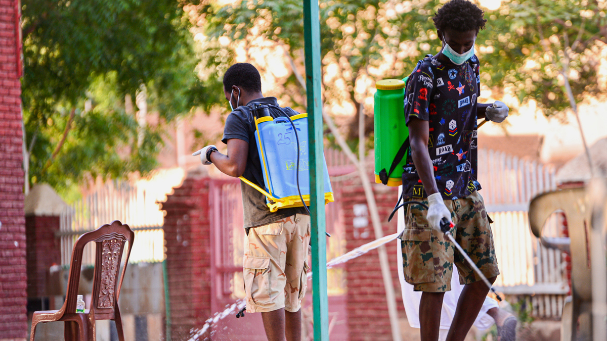 السودان يسجل 9 وفيات و 215 إصابة جديدة بفيروس كورونا