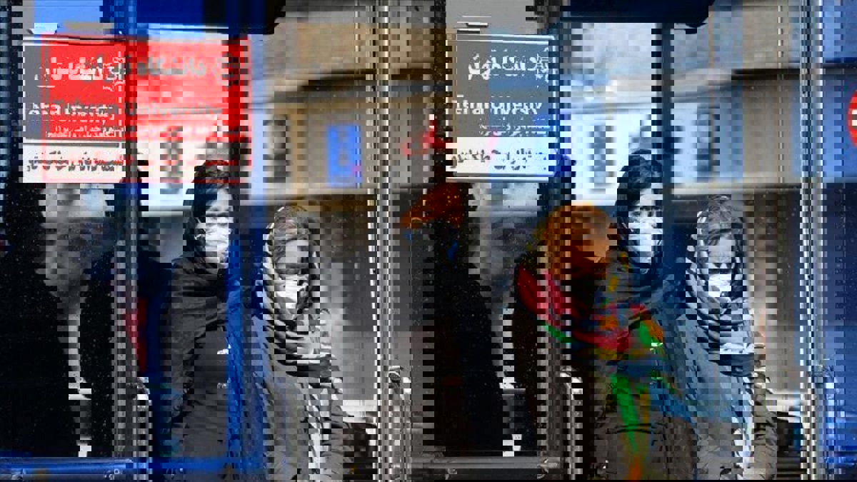 مسؤول يكشف عن تفشي كورونا في إيران قبل الإعلان عنه بكثير  