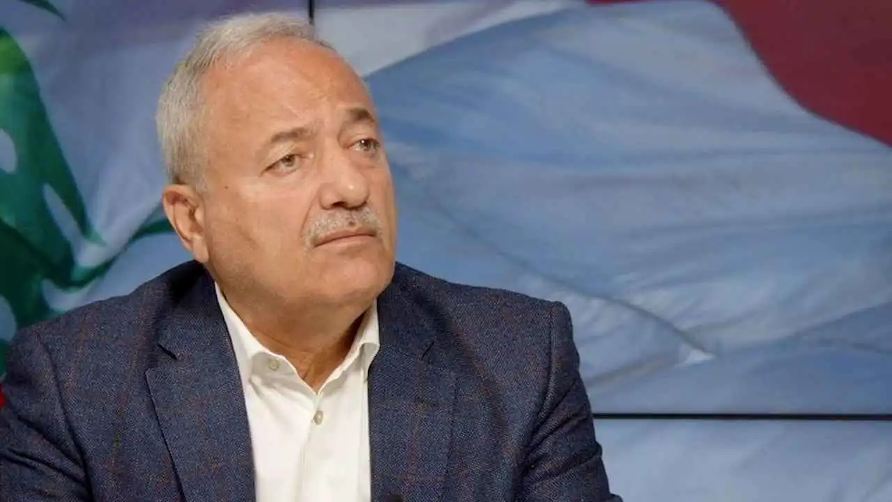 خبير عسكري لبناني: سلاح حزب الله لا يحتاج تسوية وشرعية الحدود بيد الدولة