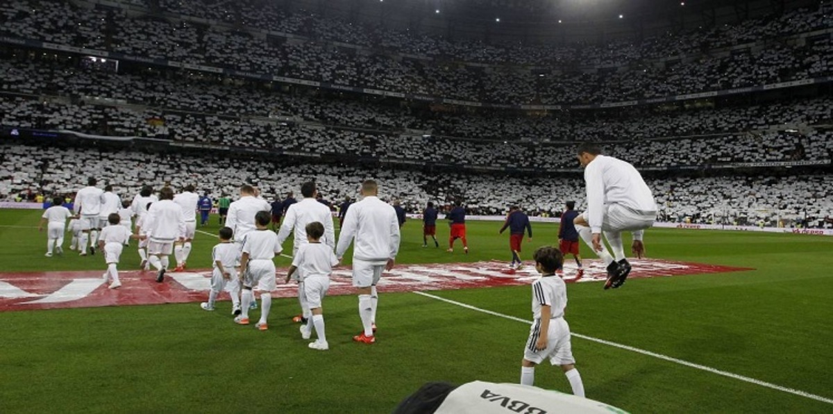 زيدان أم إنريكي.. لمن الغلبة في "كلاسيكو الأرض" بين ريال مدريد وبرشلونة؟