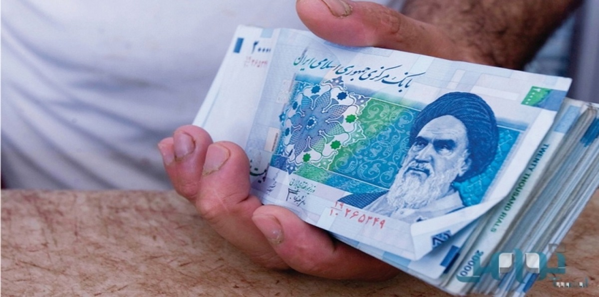 تقرير: انهيار الريال الإيراني يعكس عدم ثقة العالم باقتصاد طهران