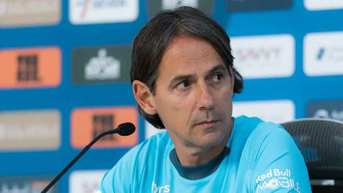 تدخلاته ليست جريئة.. سامي الجابر يشن هجومًا على إنزاغي (فيديو)