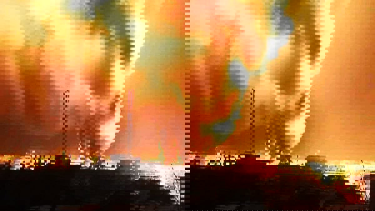 إصابة 13 في انفجار خزان وقود في سبها الليبية