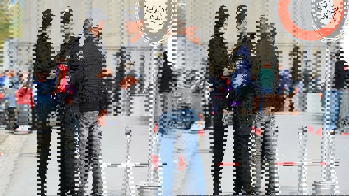 تونس.. مواجهات مع الأمن على خلفية مقتل شاب برصاص "الجمارك"