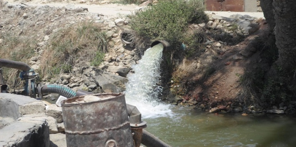 وزير الإسكان المصري: 85% من القرى تفتقد خدمات الصرف الصحي