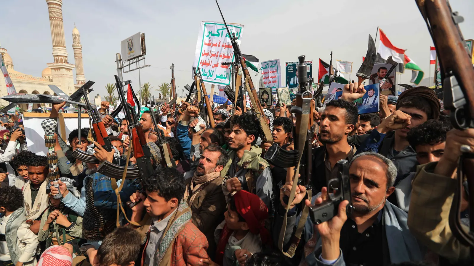 السلطات اليمنية تضبط خلايا مرتبطة بـ"الحوثيين والقاعدة" في عدن وتعز