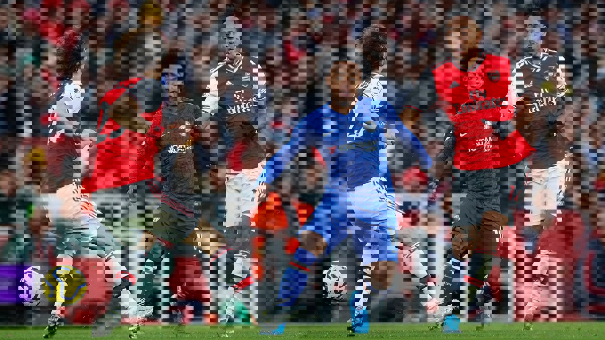 نادٍ إنجليزي يزاحم برشلونة على ويليان نجم تشيلسي