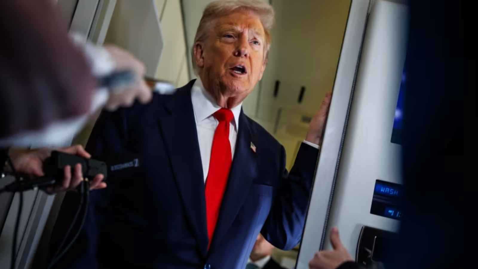 "الهيمنة على نصف الكرة الغربي".. وثيقة تكشف استراتيجية ترامب الجديدة