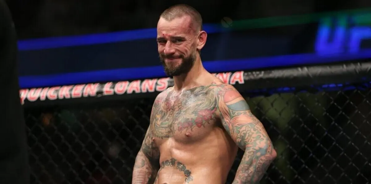 بعد سي إم بانك.. مصارع جديد يرغب في مغادرة wwe إلى ufc