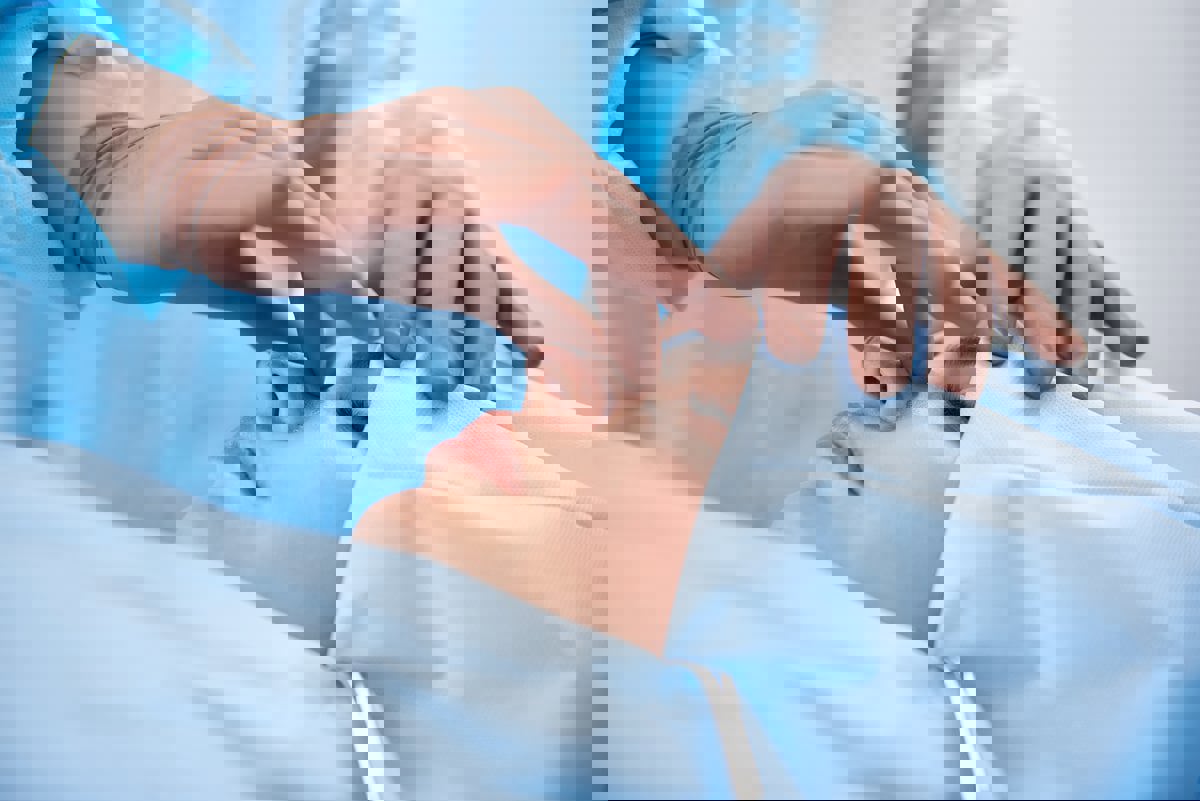 فوبيا الشيخوخة.. نحو نصف الإسبان خضعوا لعمليات تجميل