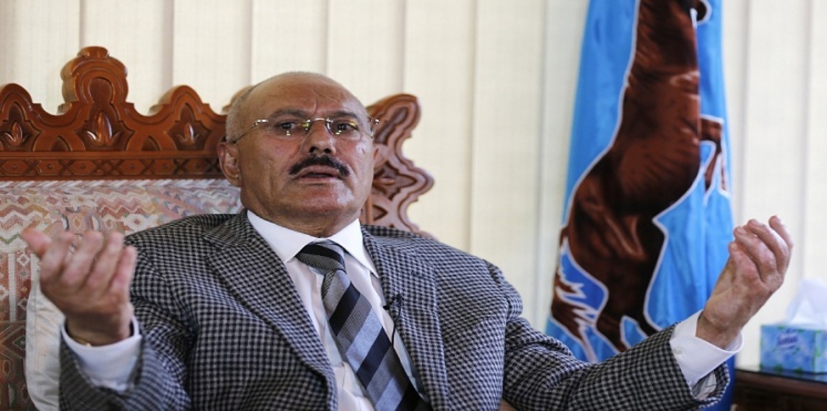 إيران أوعزت إلى الحوثيين بالحذر من صالح