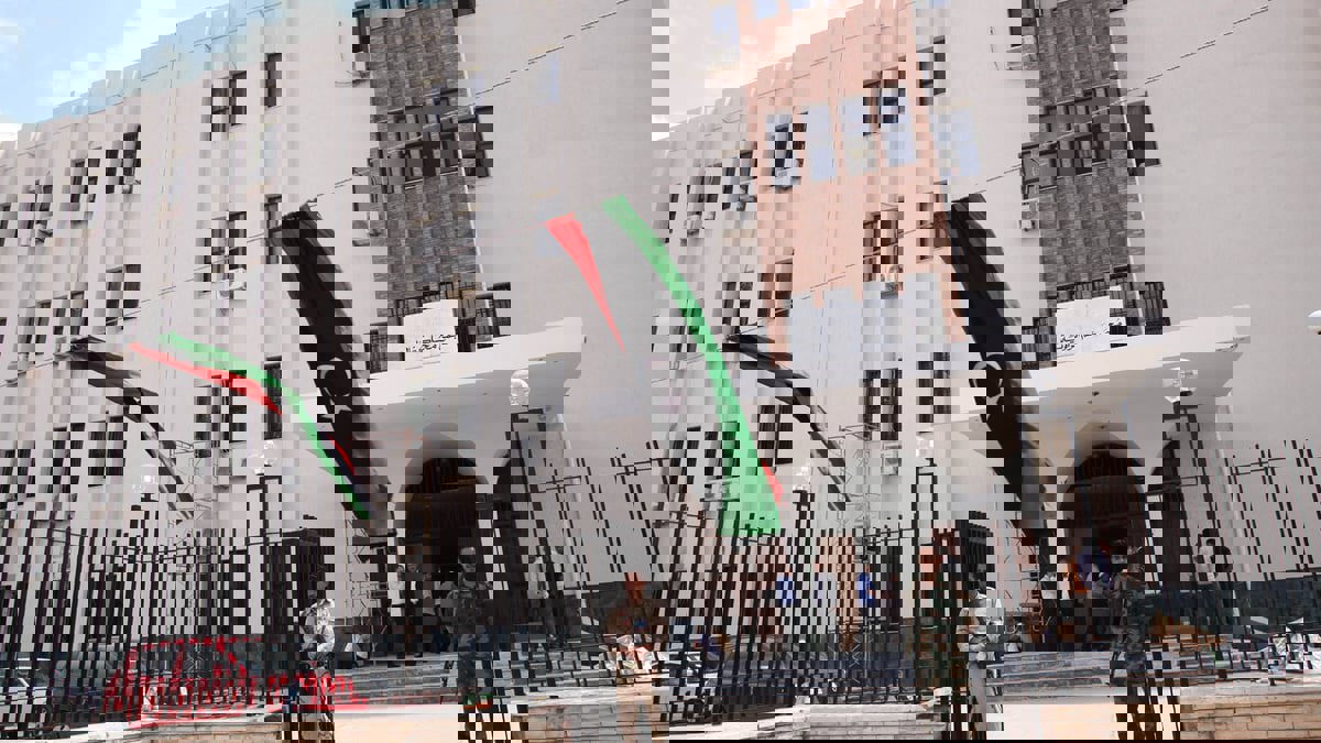 محكمة ليبية تعيد نائب رئيس المخابرات إلى منصبه