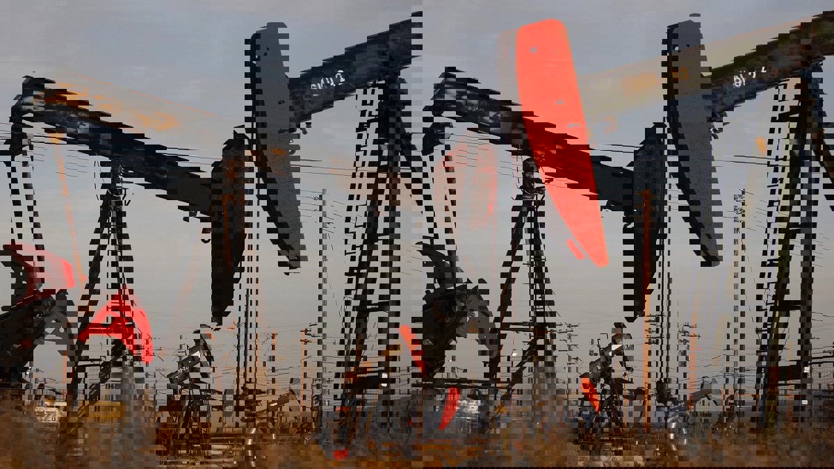 "أوبك+" تتفق على رفع إنتاج النفط مع استعادة السوق للتوازن