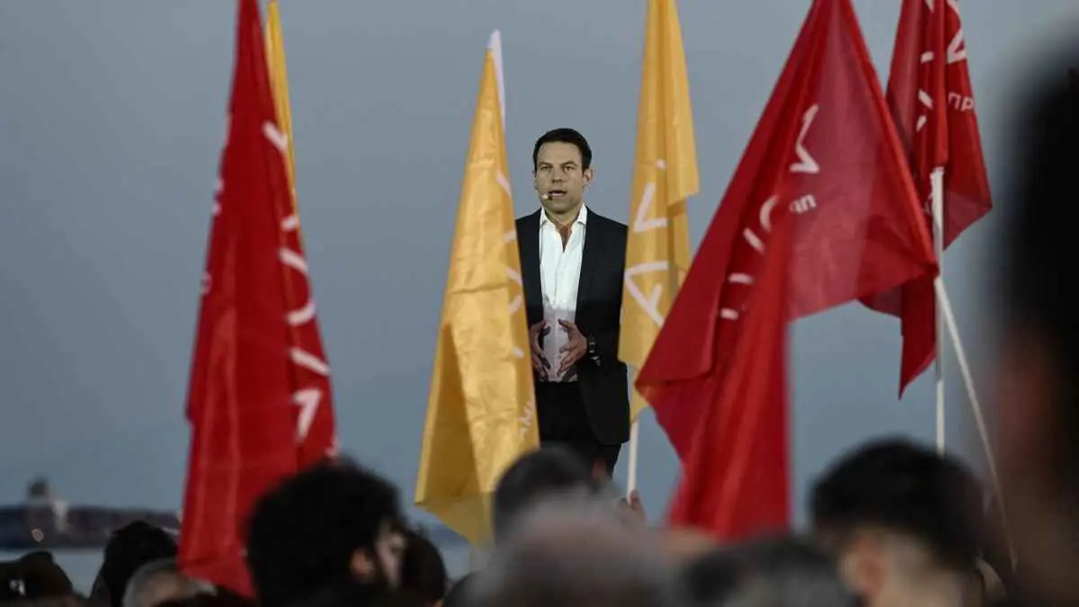 انشقاقات جديدة داخل حزب "سيريزا" المعارض في اليونان