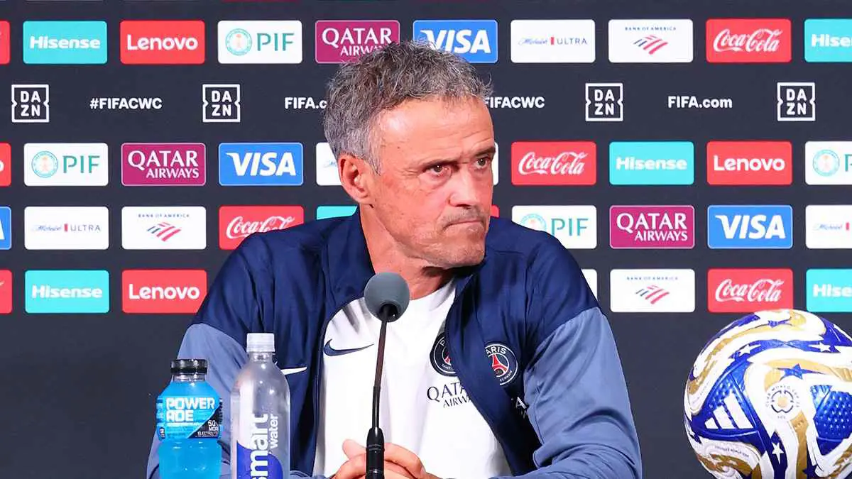 أول تصريح لإنريكي حول إمكانية انتقال التونسي خليل العياري لسان جيرمان