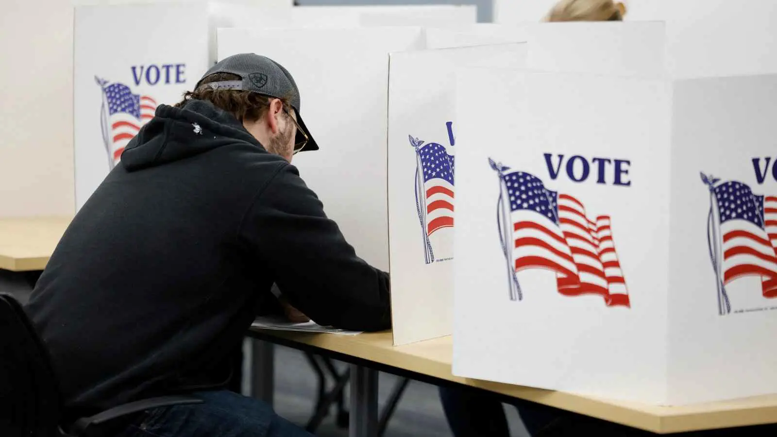 بدء ظهور النتائج الأولية لانتخابات الرئاسة الأمريكية