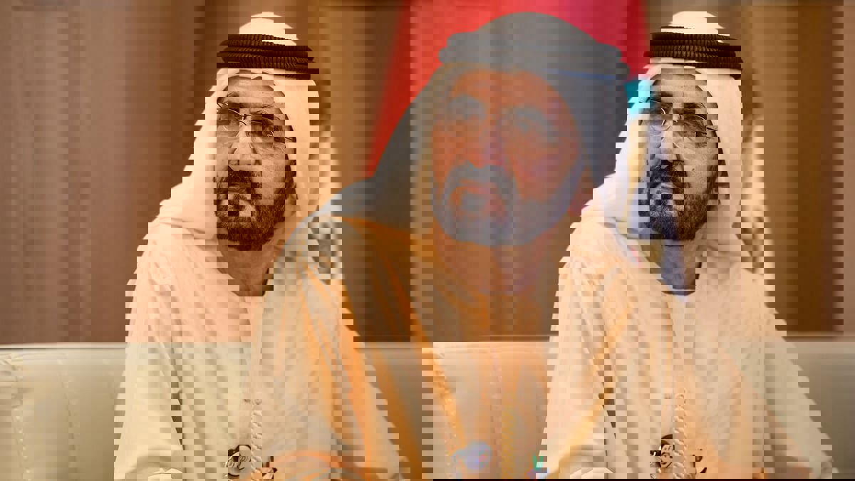 محمد بن راشد يصل قصر باكنغهام للتعزية بوفاة الملكة إليزابيث