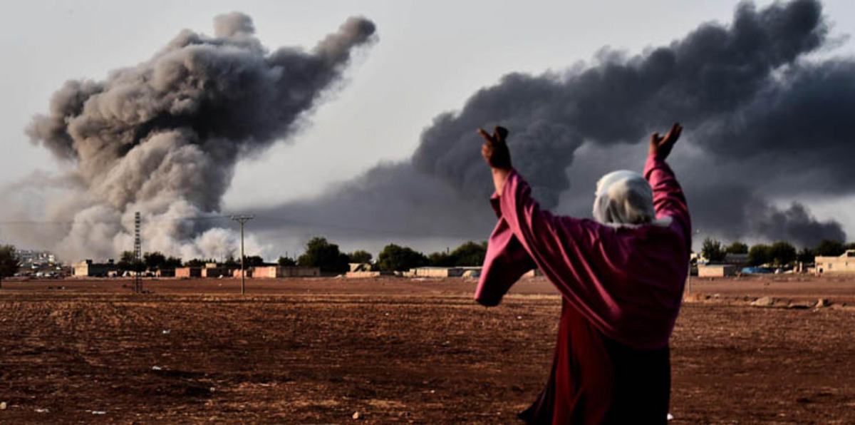في محاولة للانتقام.. داعش يحرق مواقع حكومية في الموصل