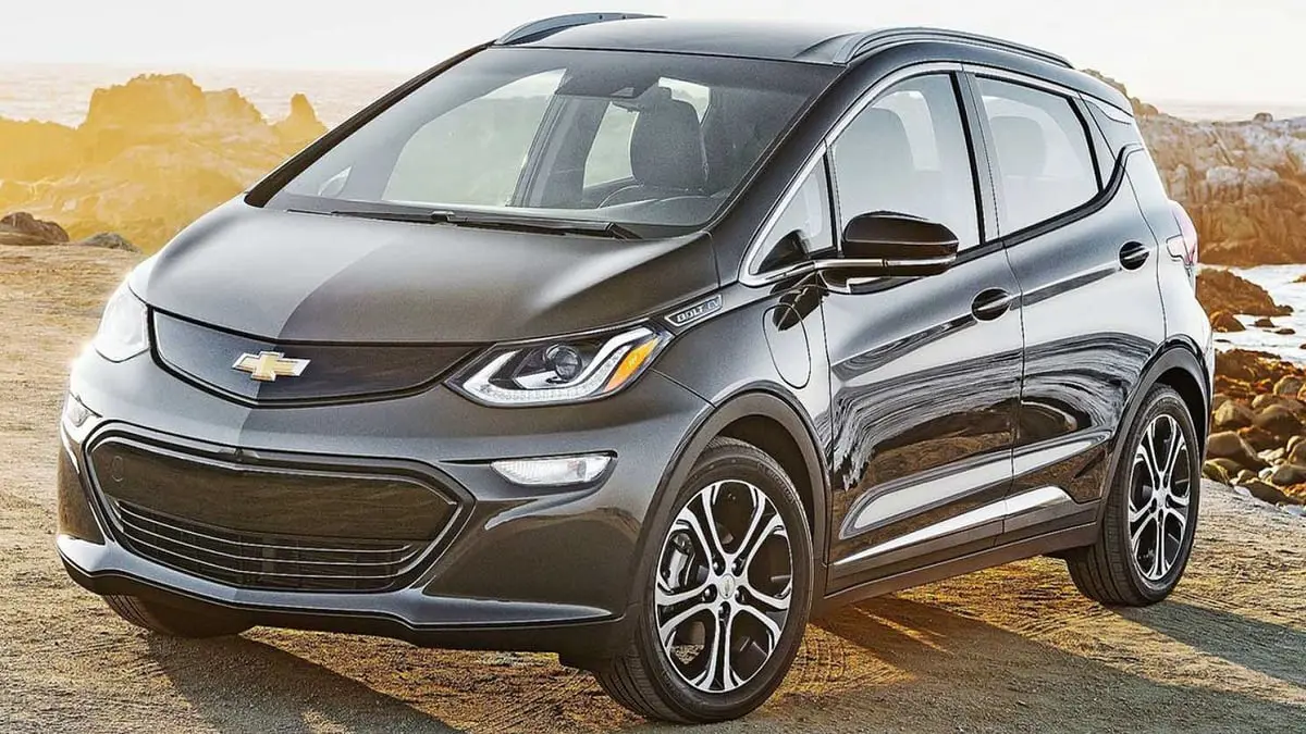 لمنع حرائق البطارية.. "جنرال موتورز" تثبت برامج لاكتشاف المشكلة داخل سياراتها الكهربائية