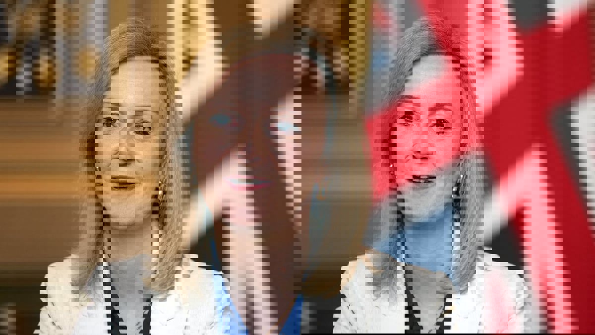 تسير على خطى مارغريت تاتشر.. من هي ليز تروس الطامحة لرئاسة وزراء بريطانيا؟