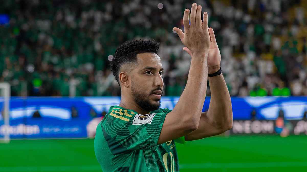 "السوبر ستار الوحيد".. تعليق مثير حول مستوى سالم الدوسري مع المنتخب السعودي