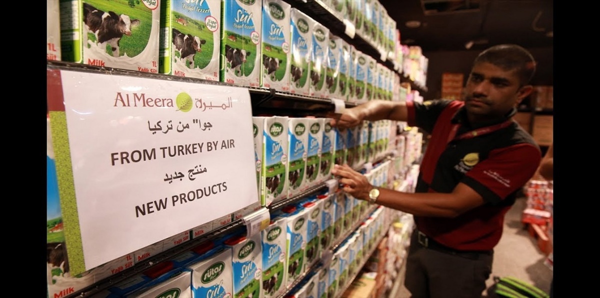 تركيا أرسلت نحو 200 طائرة شحن إلى قطر منذ بدء الأزمة