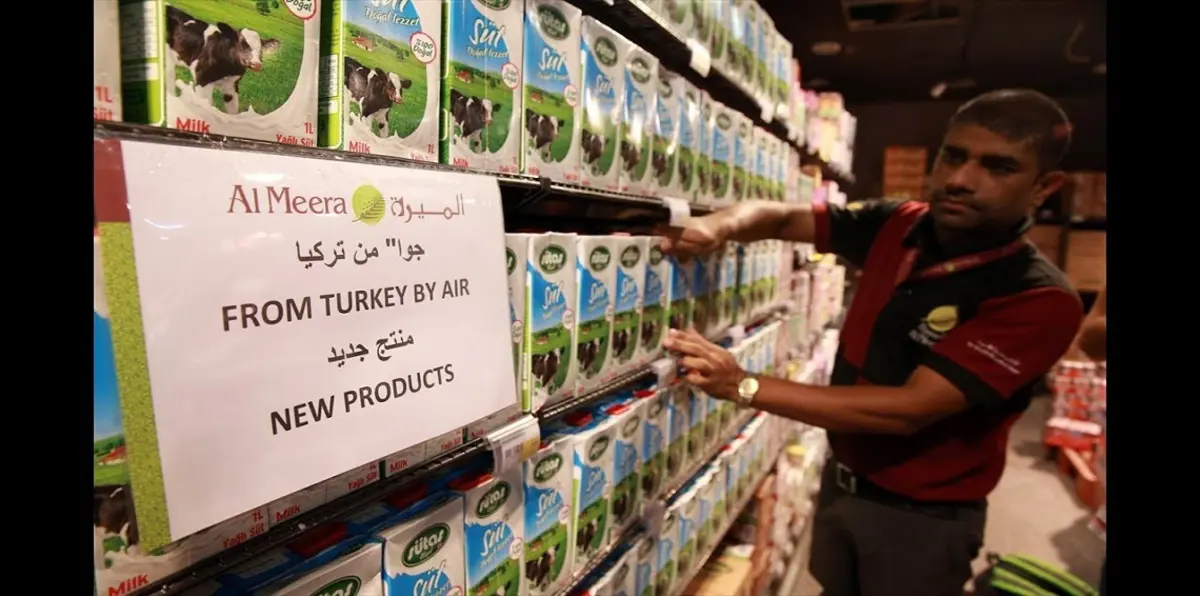 تركيا أرسلت نحو 200 طائرة شحن إلى قطر منذ بدء الأزمة