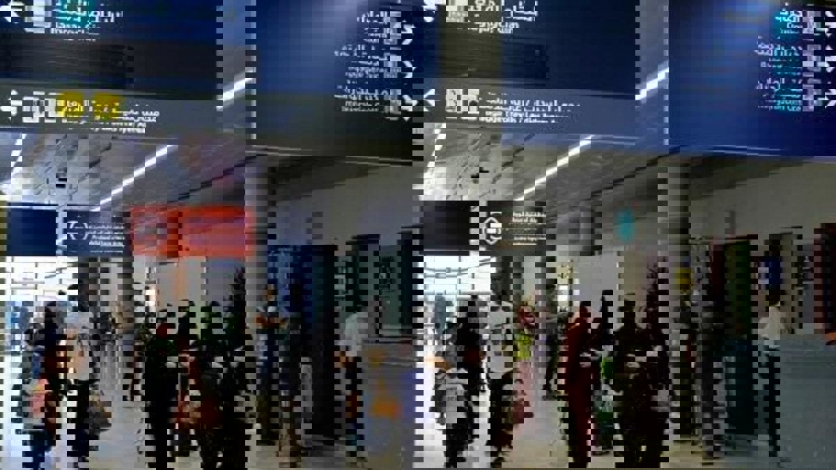 السعودية تعلق سفر المقيمين إلى إيران بسبب كورونا