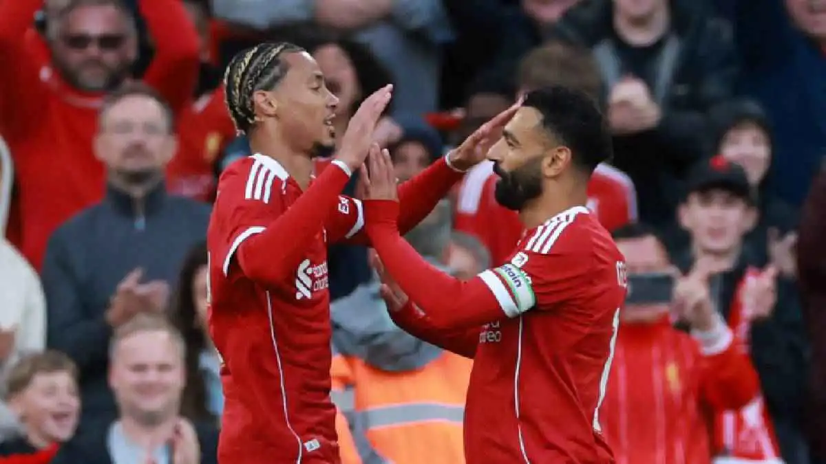 سينافس محمد صلاح.. منتخب أفريقي يحلم بنجم ليفربول