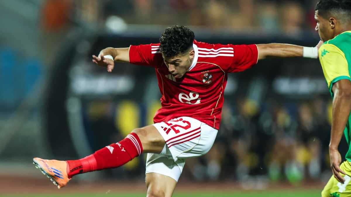 لا أسمع.. أول رد فعل من الأهلي تجاه رحيل إمام عاشور