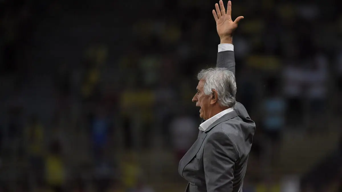 تقرير مغربي: خليلوزيتش يتلقى عرضا لتدريب منتخب الجزائر خلفا لجمال بلماضي