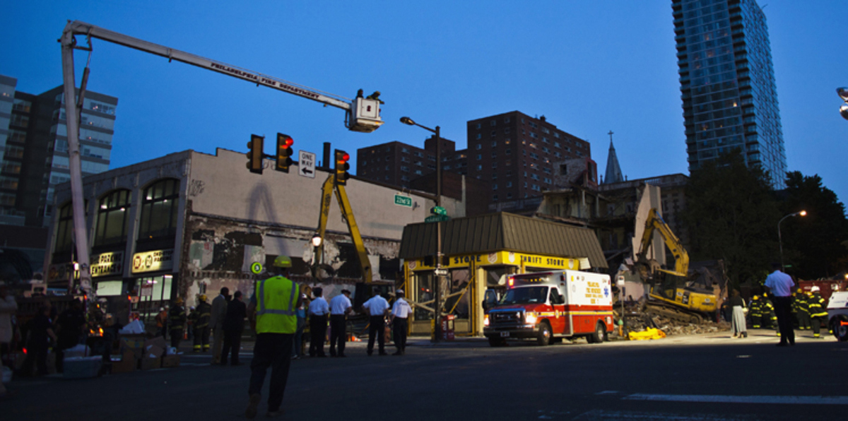 قتلى وجرحى بعد انهيار بموقع إنشاء في مكسيكو سيتي