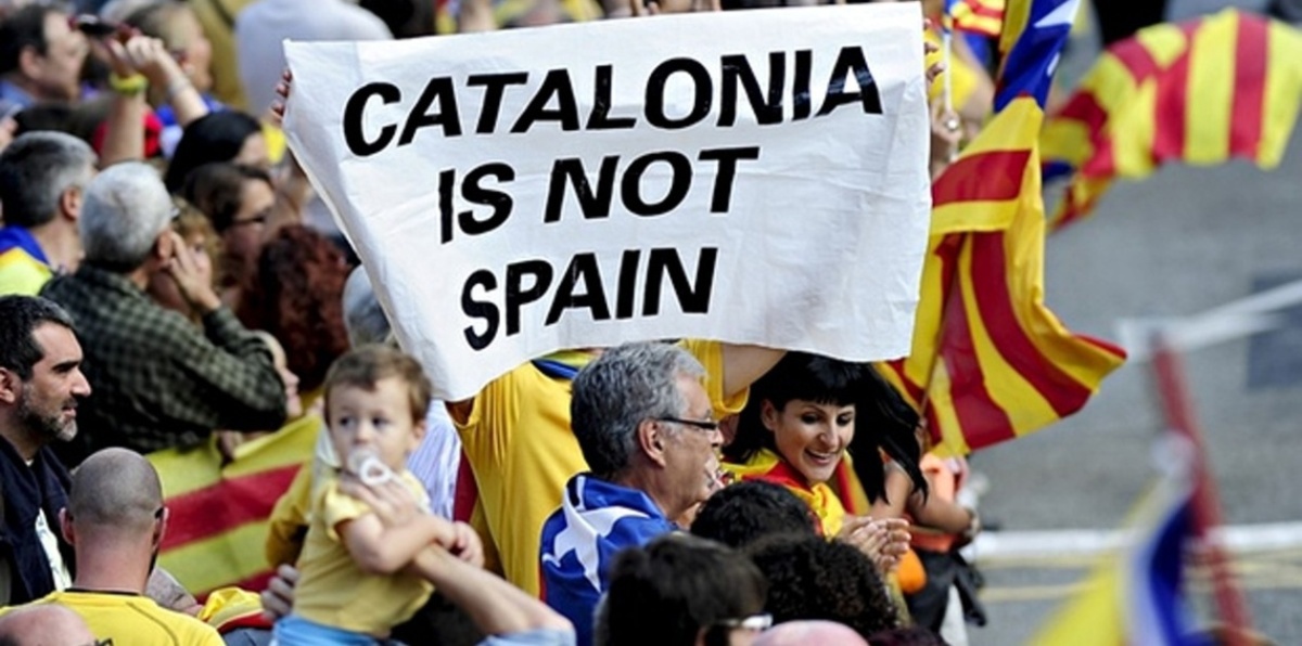 إسبانيا ستطرح مسألة "دعم روسيا لانفصال كتالونيا" على أجندة الاتحاد الأوروبي