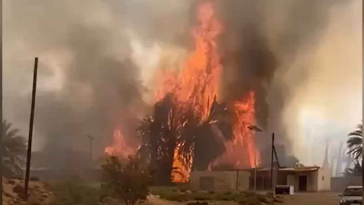 ليبيا.. حرائق "العوينات" تقترب من المنازل وتثير فزع السكان