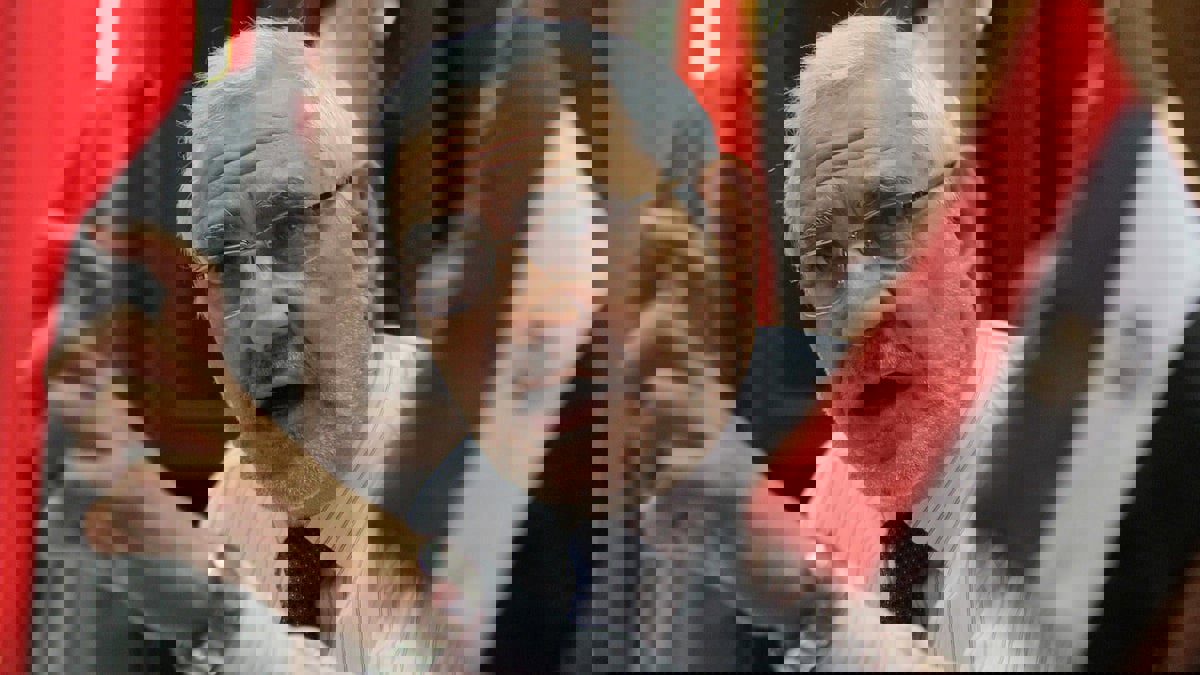 مصر.. السجن 15 عاما لمحمود عزت وعبدالمنعم أبو الفتوح