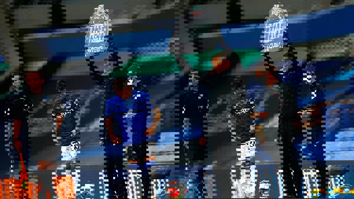 رسميًا.. تمديد العمل بقاعدة الـ5 تبديلات حتى 31 ديسمبر 2022