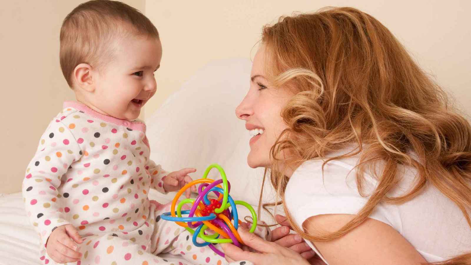 الأطفال يتعلمون اللغة في وقت أبكر "مما كنا نتصور"