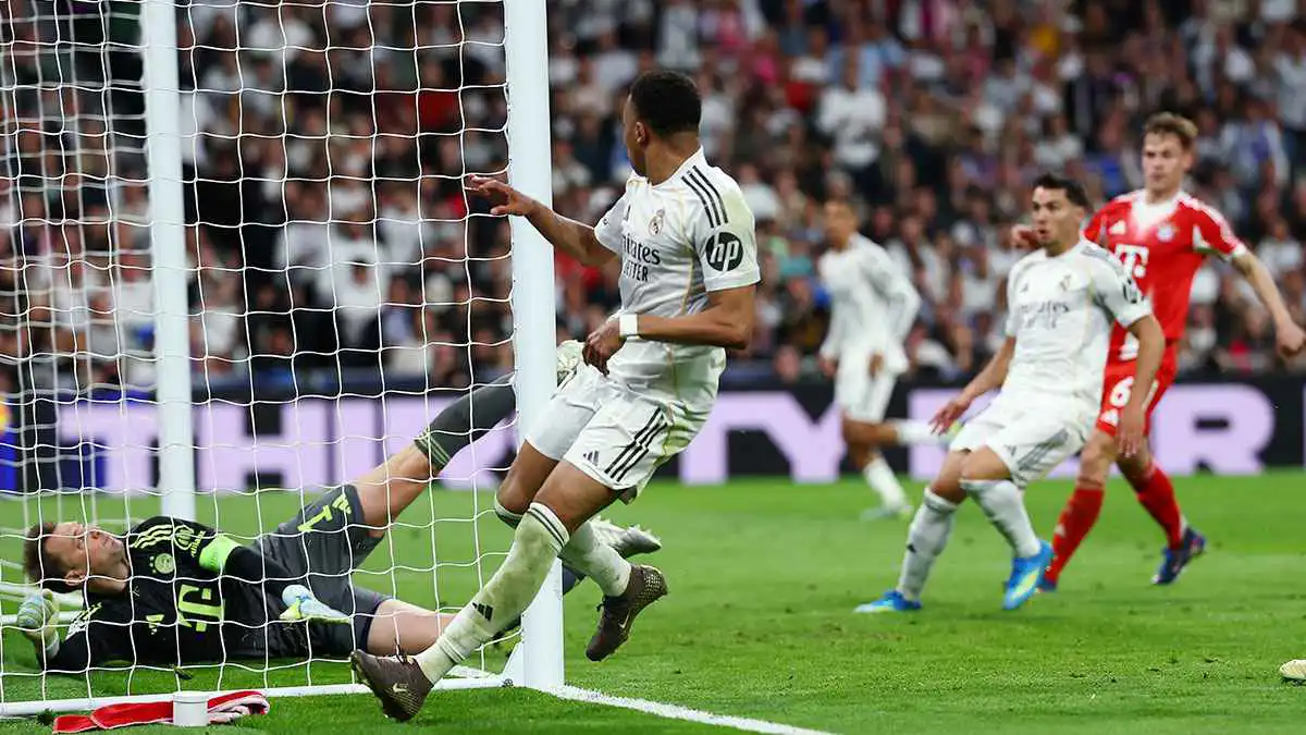 مفاجأة.. رد فعل لاعبي ريال مدريد بعد الخسارة أمام بايرن ميونخ