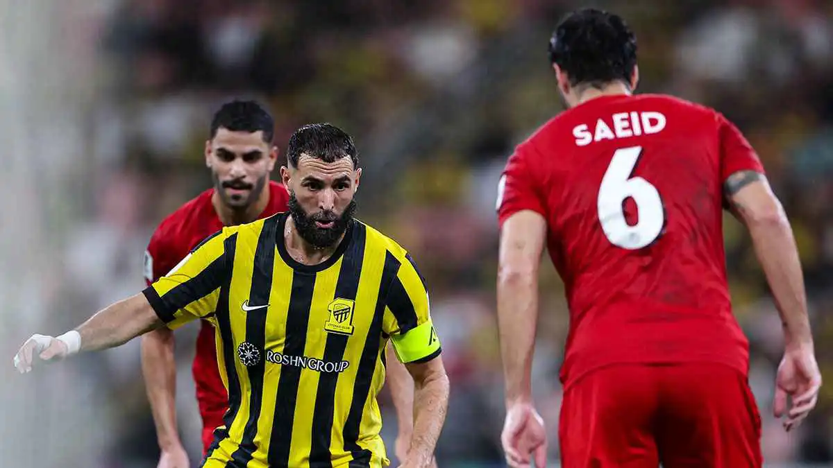 الاتحاد السعودي يسقط أمام شباب الأهلي في دوري أبطال آسيا للنخبة