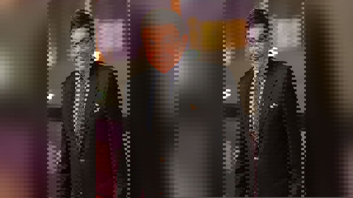 تشييع جنازة الفنان المصري سمير صبري بحضور نجوم الفن والإعلام