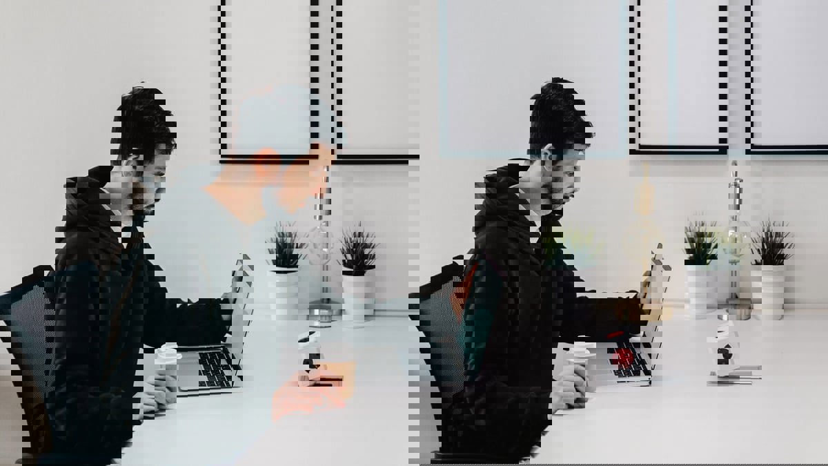 مهارات مهمة تساعد الشركات على التعامل مع "العاملين عن بعد"