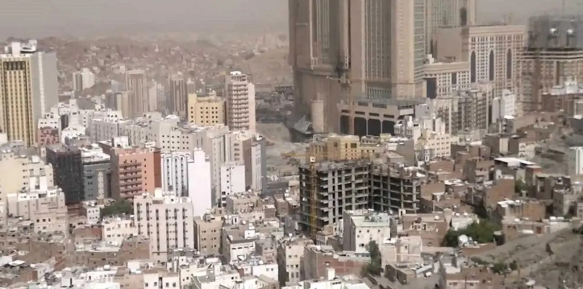 داعشي يفجر نفسه بحي أجياد المصافي القريب من الحرم في مكة المكرمة (فيديو)