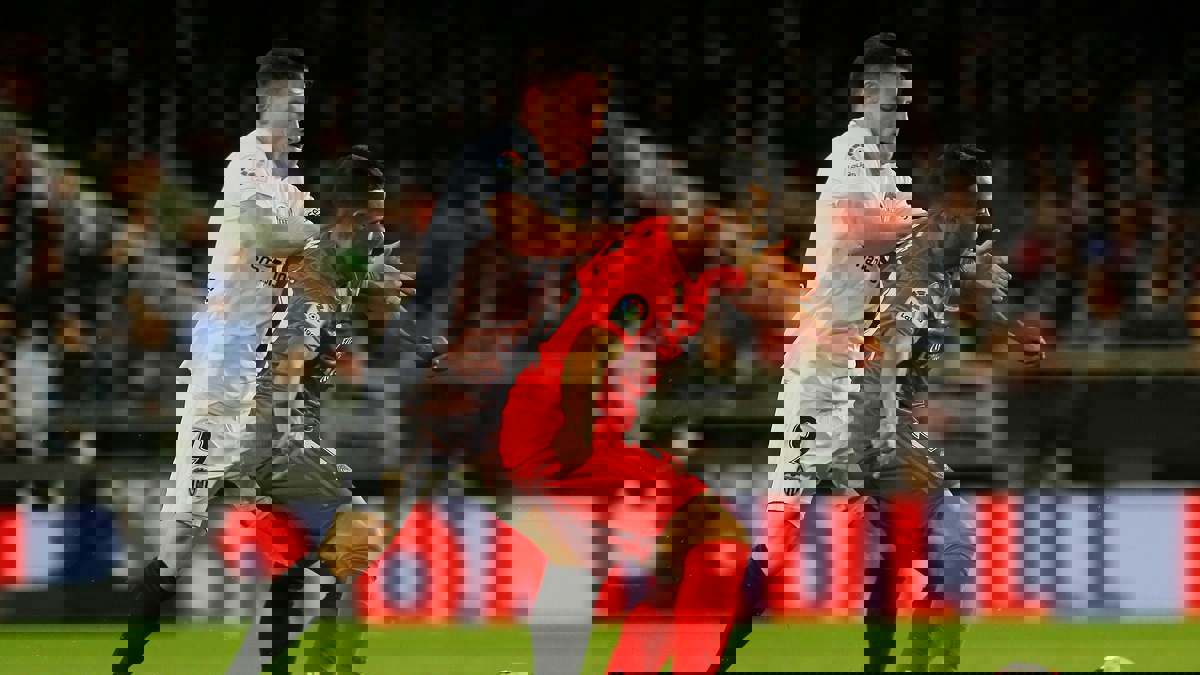 أهداف مباراة ريال مدريد وفالنسيا.. 2-1 للخفافيش (فيديو)