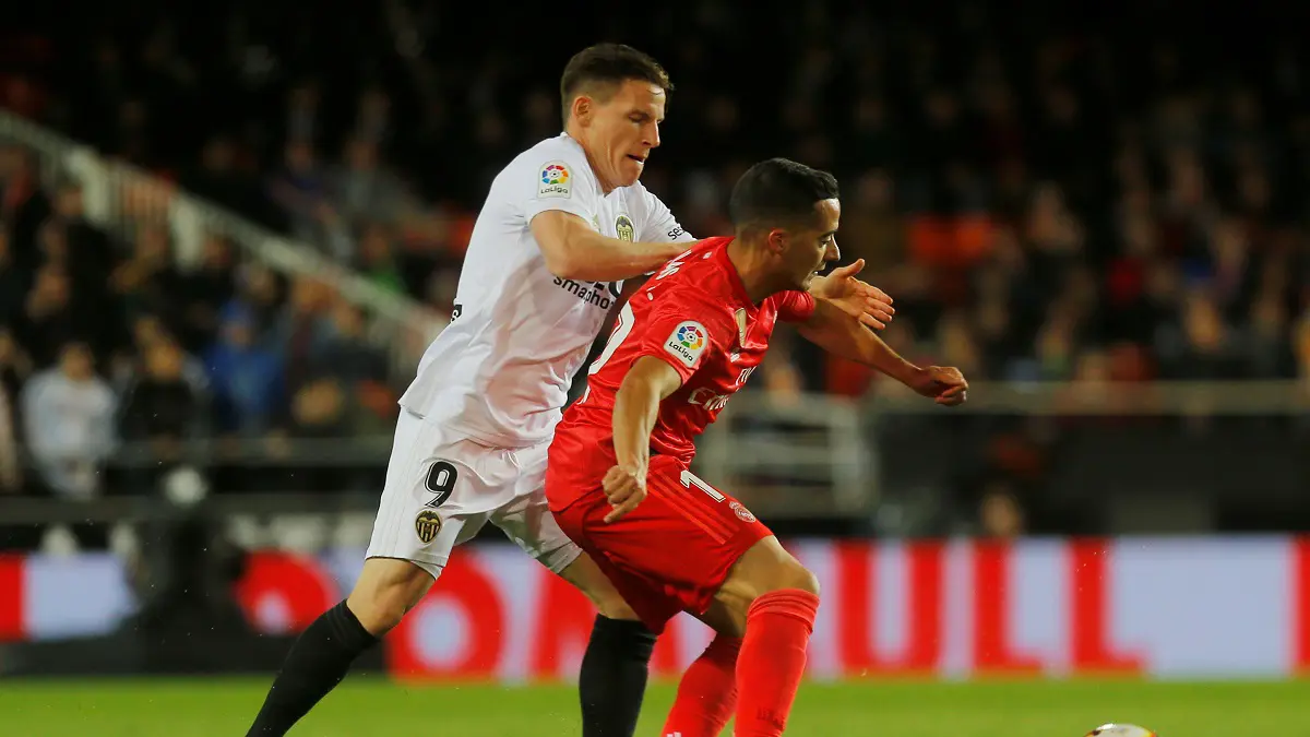 أهداف مباراة ريال مدريد وفالنسيا.. 2-1 للخفافيش (فيديو)