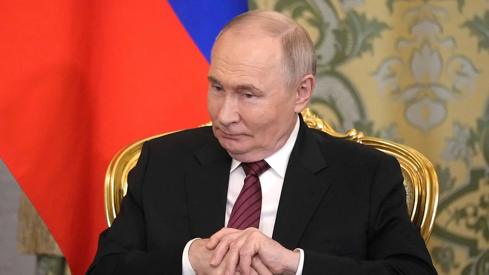 دعوة بوتين لمفاوضات مباشرة.. هل اقتربت ساعة تسوية الحرب في أوكرانيا؟