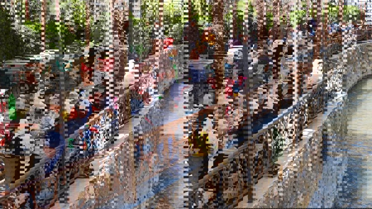 تكريزة رمضان..عادة دمشقية لإرواء المحبة وإعانة المحتاج بالخفاء 