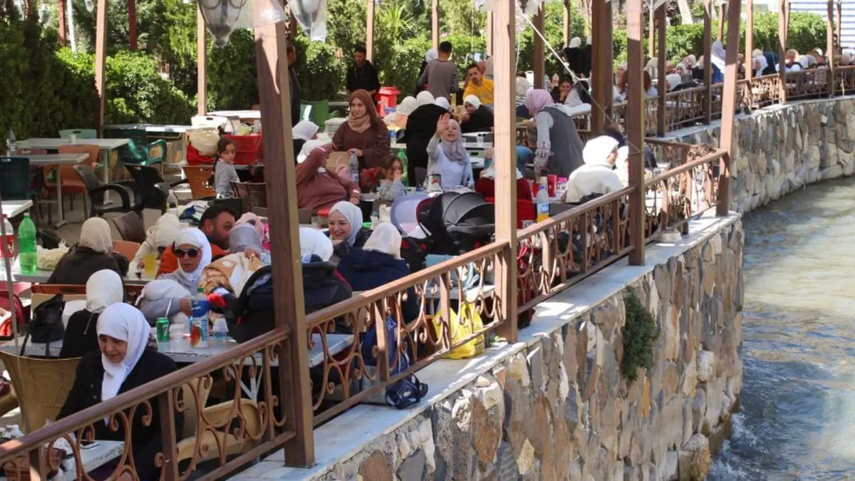 تكريزة رمضان..عادة دمشقية لإرواء المحبة وإعانة المحتاج بالخفاء 